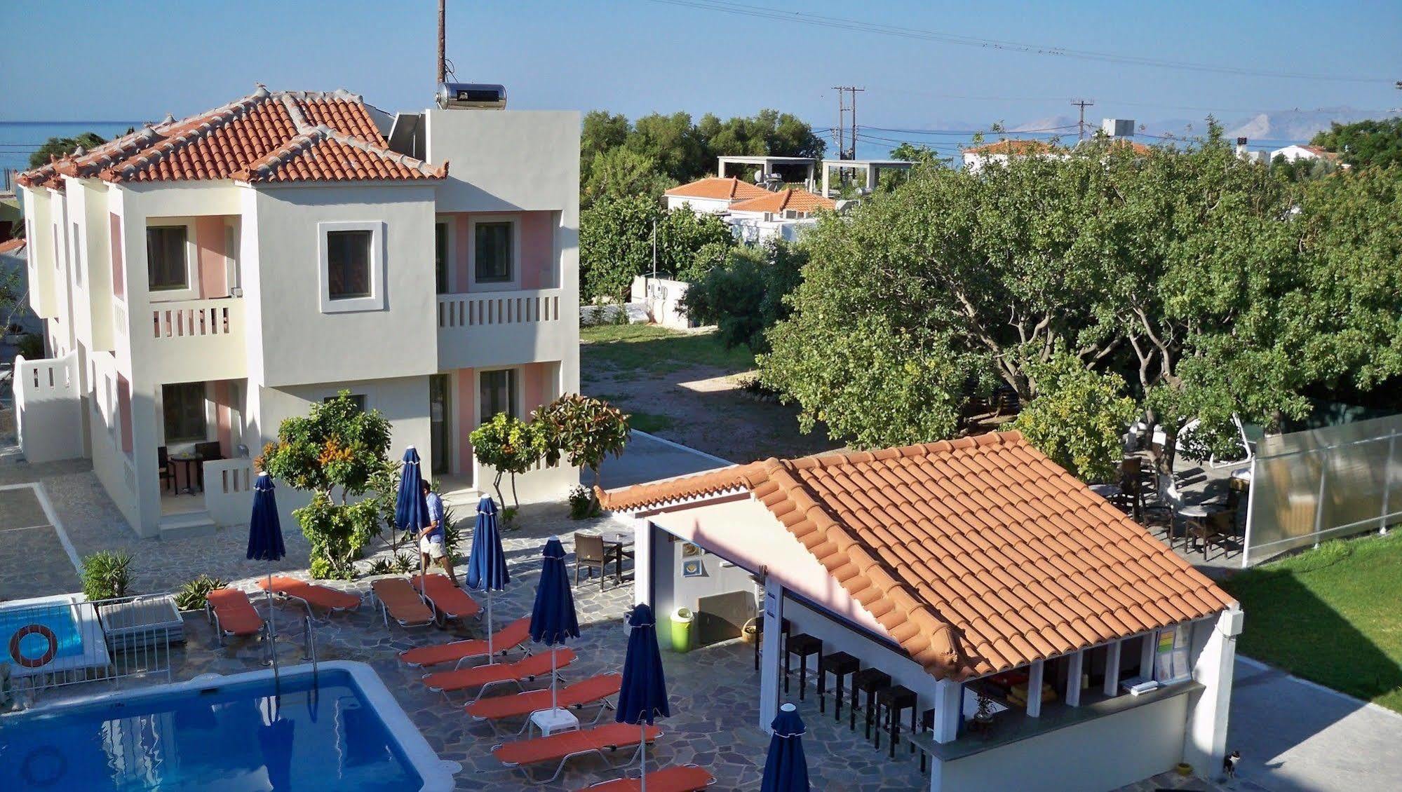 Aphrodite Samos Suites Маратокампос Экстерьер фото